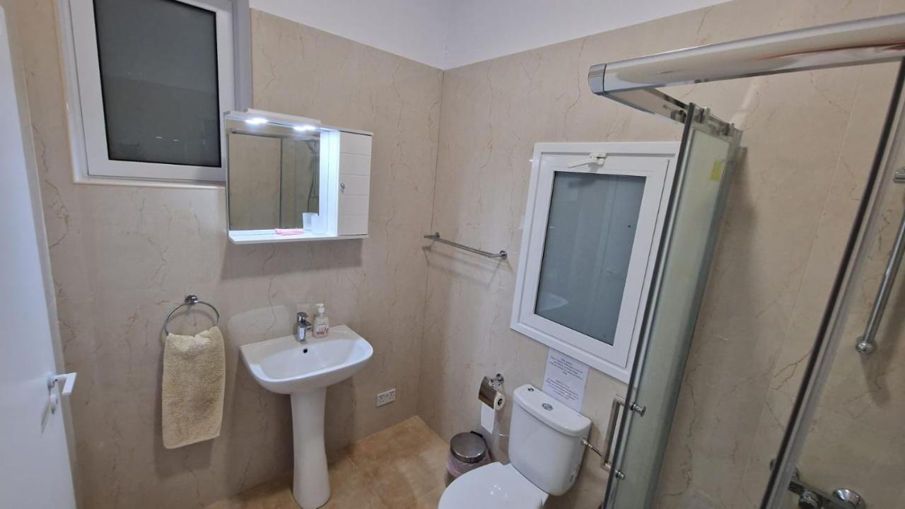 Villa Victoria 400 Meters To The Beach Peyia Luaran gambar